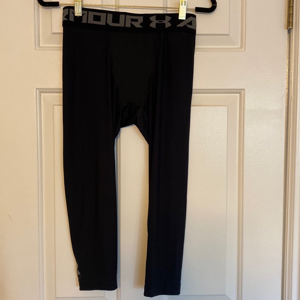 Under Armour 3/4 compression leggings